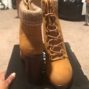 Lace up sweater heel bootie